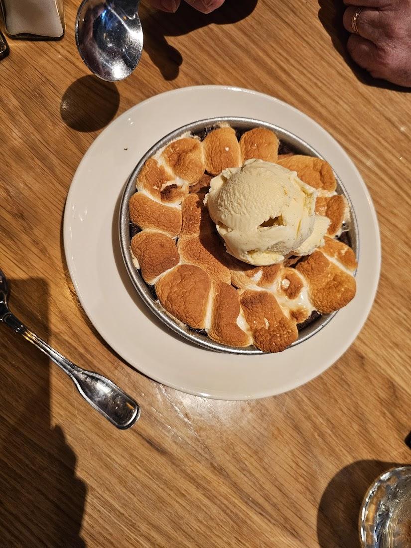 BJ's Restaurant & Brewhouse